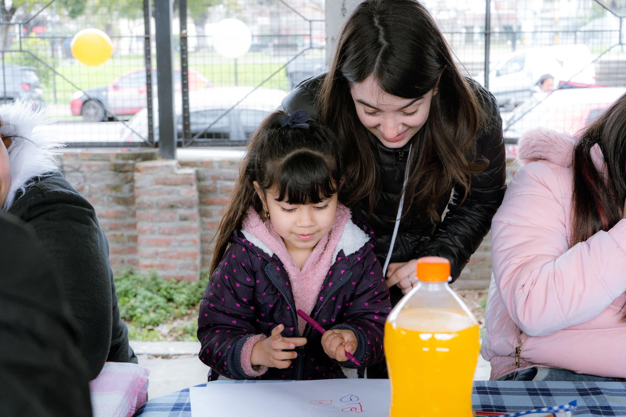 Voluntaria de Undood compartiendo su experiencia